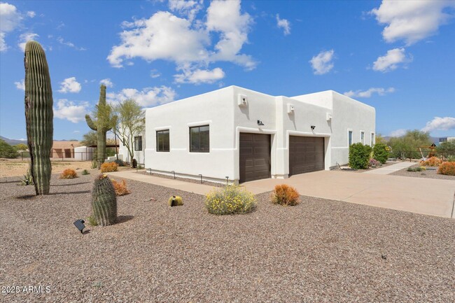 Foto del edificio - 14604 E Peak View Rd