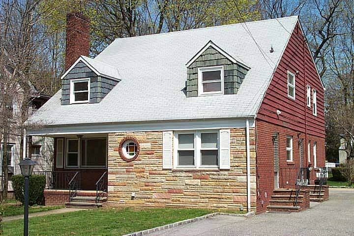 Primary Photo - 14 Maple Ave