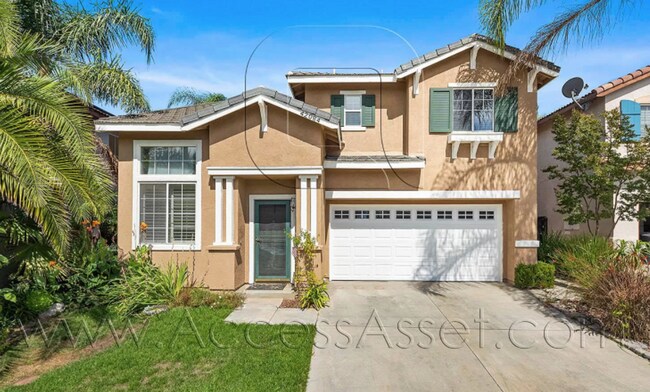 Building Photo - Beautiful Gated Two-Story 3 Bed/2.5 Bath H...
