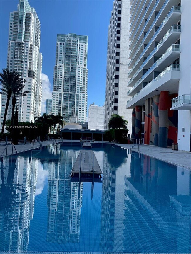 Building Photo - 50 Biscayne Blvd