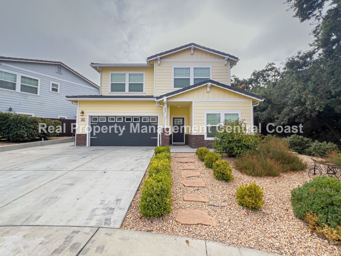 Primary Photo - AVAILABLE SEPTEMBER - Nice Home in Templet...