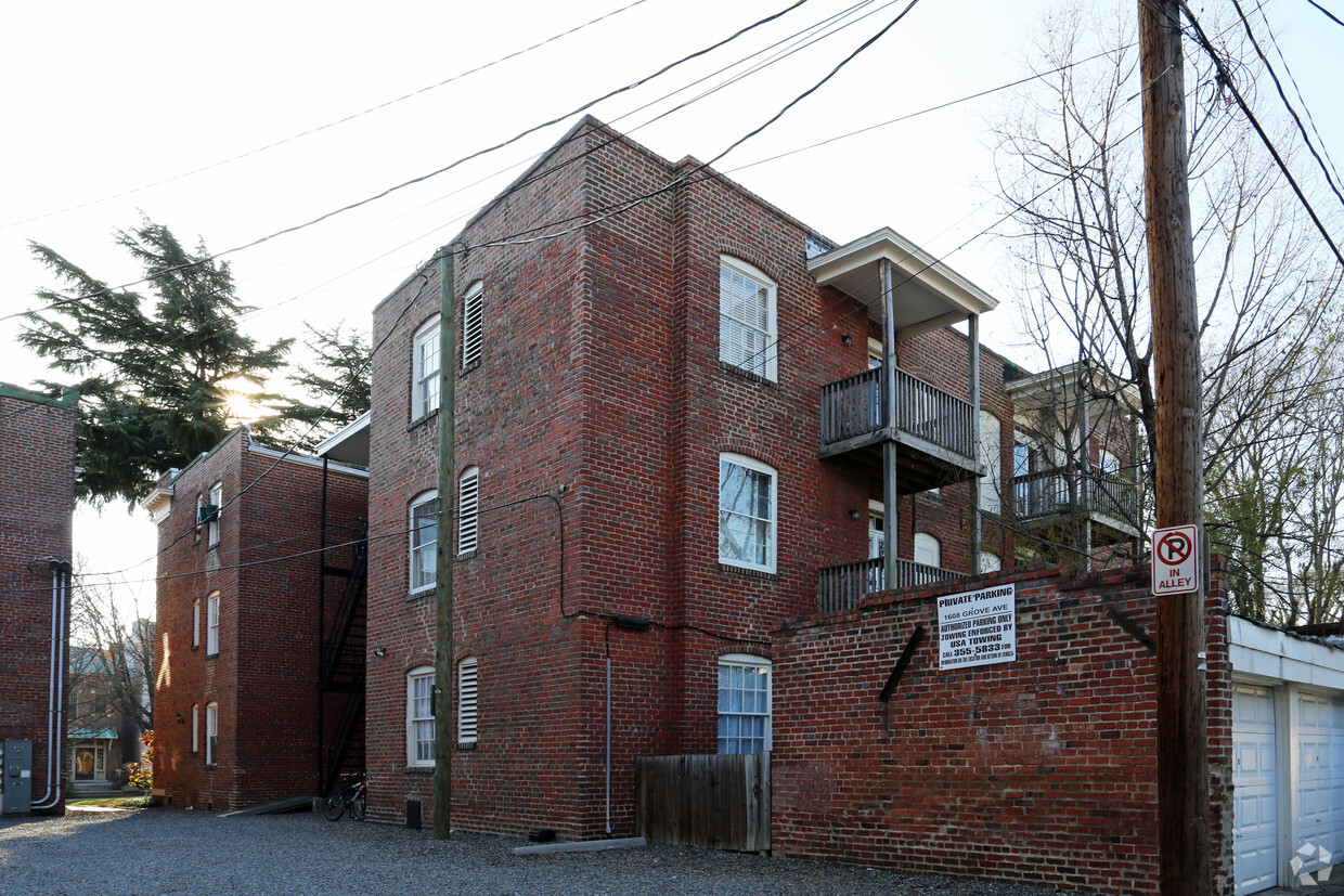 Building Photo - North Windsor Court
