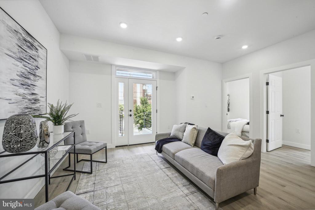 Foto principal - 2340 Ainger Pl SE