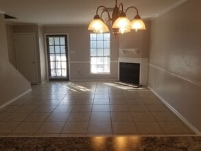 Building Photo - 4374 Stumberg Ln