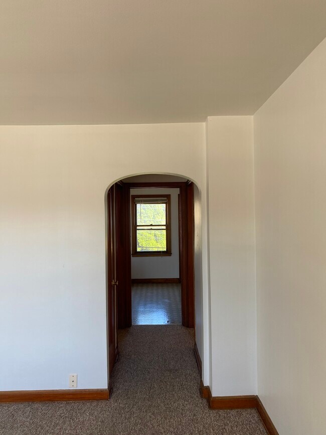 Foto del edificio - 2944 N 67th St