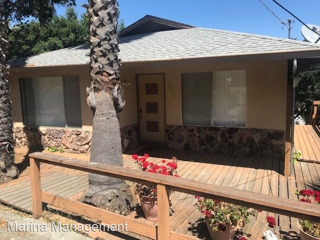 Building Photo - 3 br, 2.5 bath House - 1046 Orchard Ave