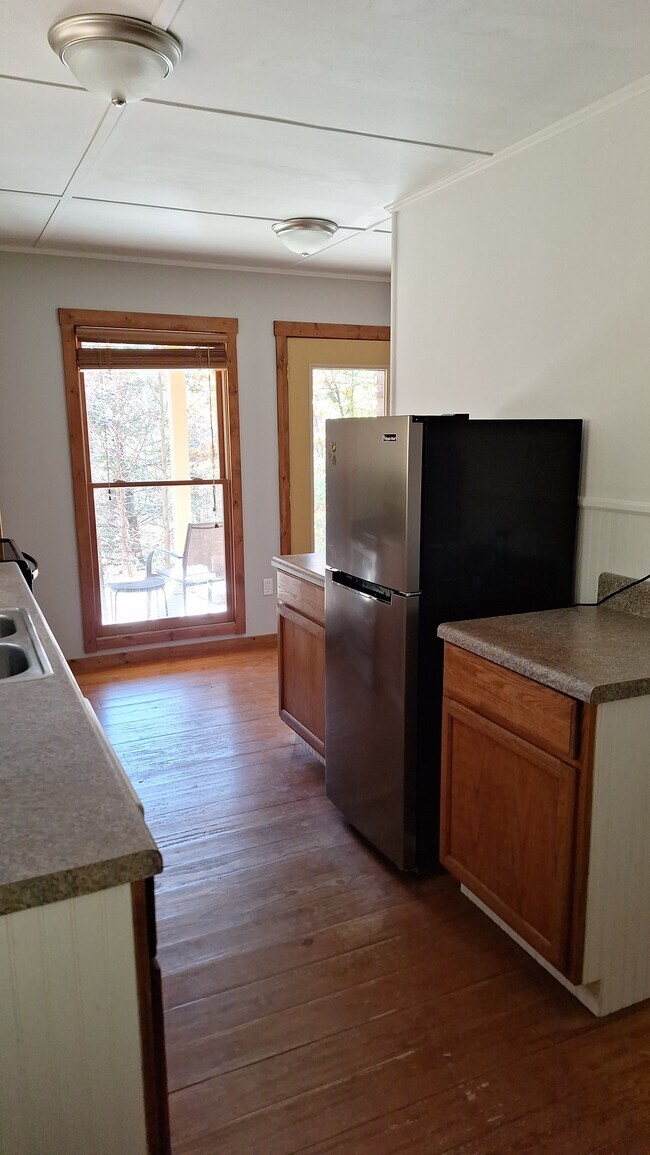 Foto del edificio - 166 Mundy Cove Rd