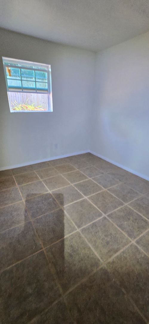 Foto del edificio - 9801 Larkspur Ln