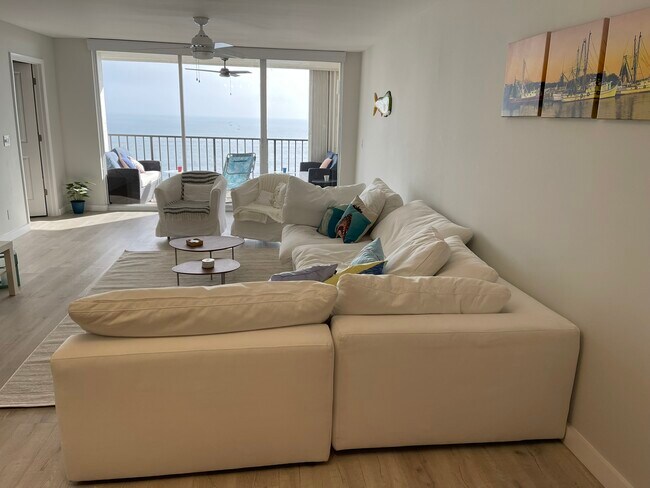 Foto del edificio - 3150 N Highway A1A