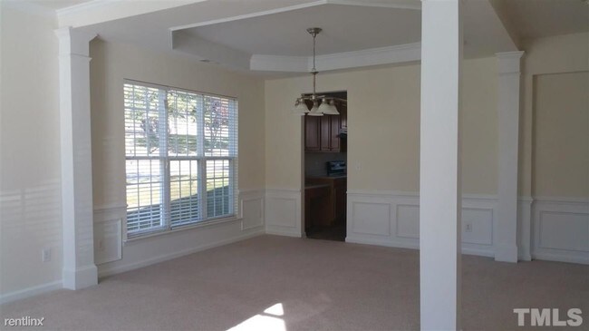 Building Photo - 4 br, 2.5 bath House - 7740 Jackson Dane Dr