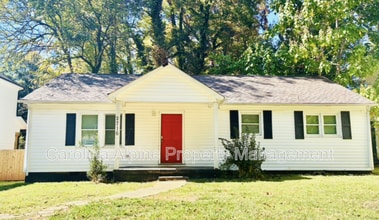 Building Photo - 2716 Mayfair Ave