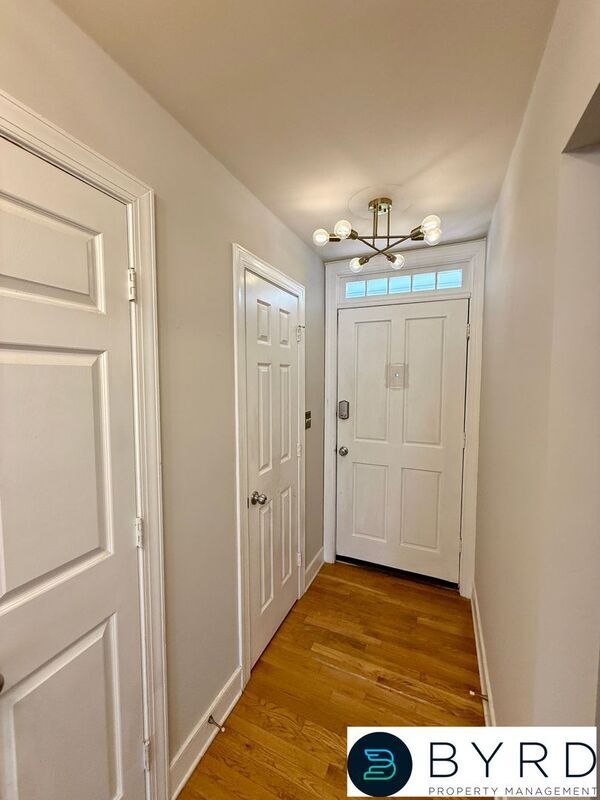 Photo - 117 N 25th St Townhome
