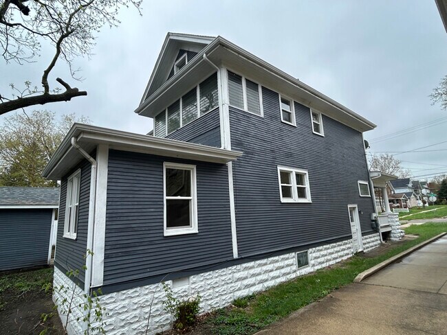 Foto del edificio - 1432 Crosby St