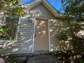 Building Photo - 738 Gold Nugget Trail