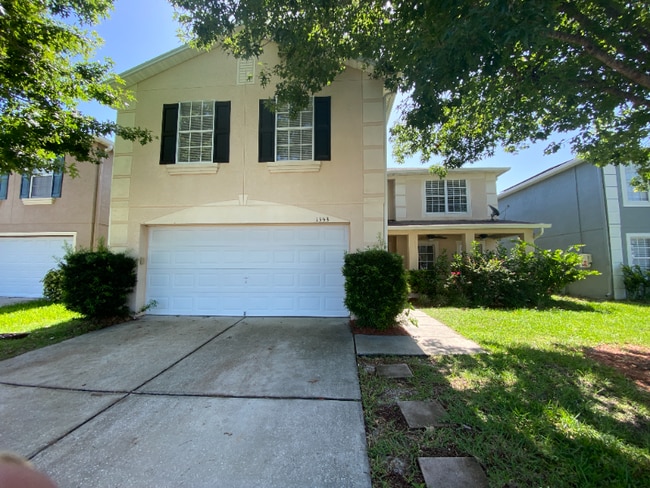 Photo - 1353 Karok St House