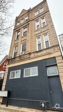 Building Photo - 2104 S Washtenaw Ave.