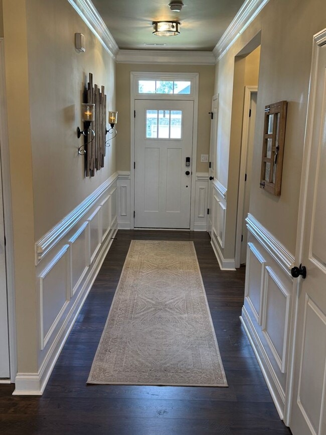 Photo - Beautiful 4 Bedroom Single Family Home