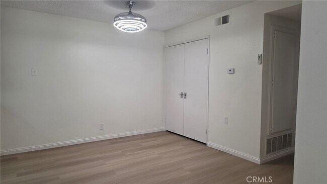 Foto del edificio - 2310 S Diamond Bar Blvd
