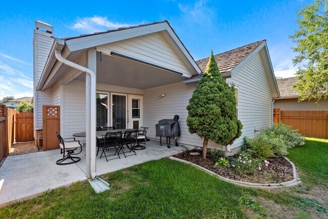 Building Photo - Available Now-3bd, 2b Home near Greenbelt ...