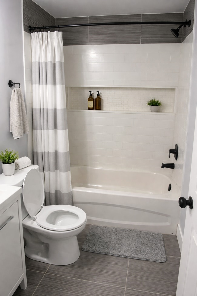 Building Photo - 10404-10496 96 Ave NW