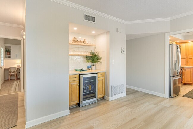 Foto del edificio - 109 Bayshore Rd