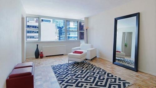 Primary Photo - 205 E 58th St