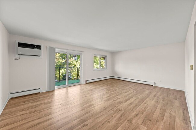 Foto del edificio - 1206 E Fairview St