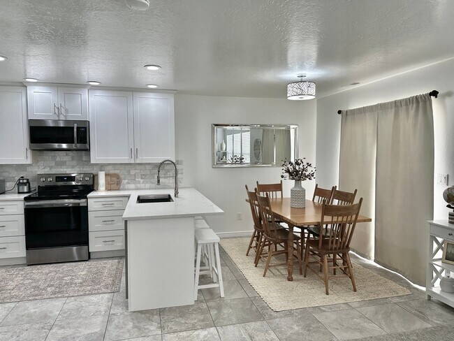 Foto del edificio - 1721 Willow Way