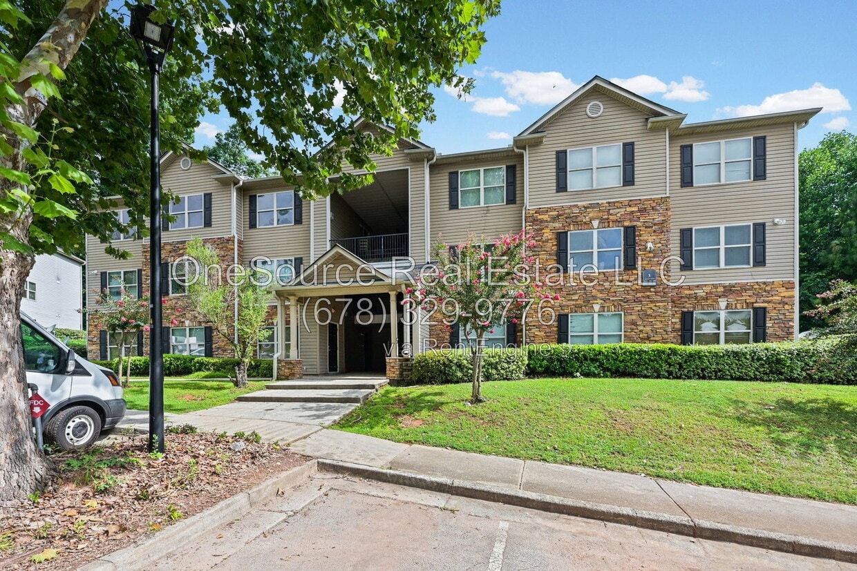 Photo - 3202 Fairington Club Drive