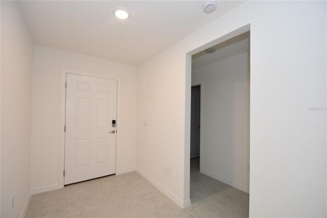 Foto del edificio - 5 Llestone Path