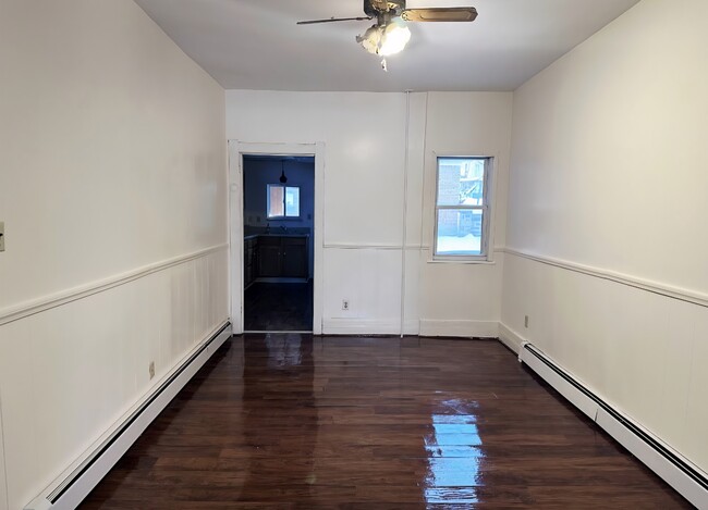 Foto del edificio - 118 S 2nd St