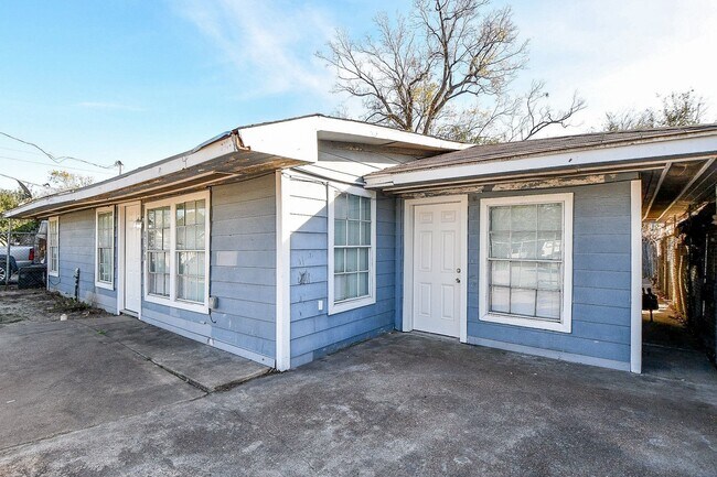 Foto del edificio - 8308 John St