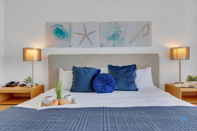 Foto del edificio - 2602 E Hallandale Beach Blvd