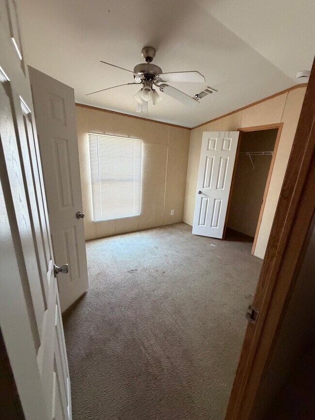 Foto del edificio - Early bird Estates Unit 21