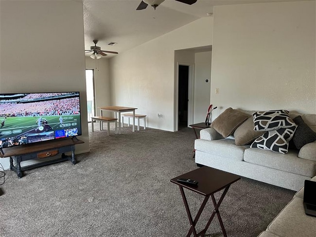 Building Photo - 10486 Typhoon Ave