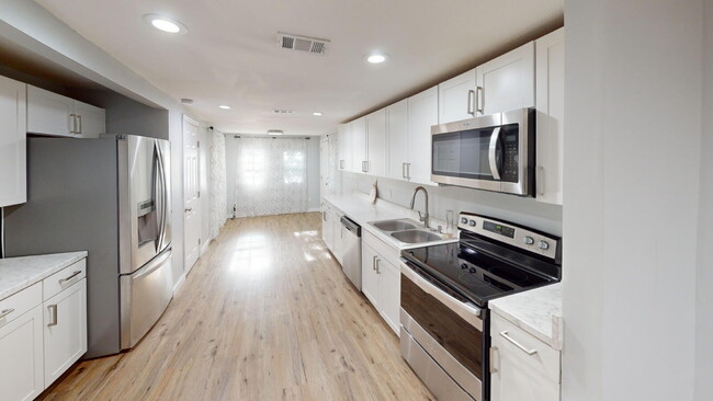 Building Photo - 3BR Home for Rent in Perdido Key – Minutes...
