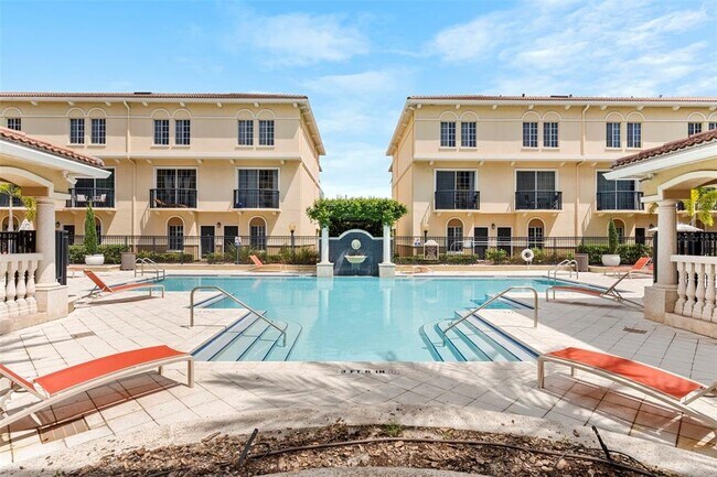 Foto del edificio - 5222 Hampton Beach Pl