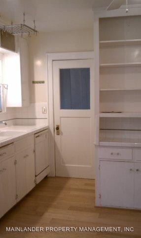 Foto del edificio - 2 br, 1 bath House - 2933 NE KNOTT STREET
