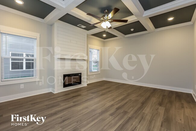 Foto del edificio - 1417 Kingbird Dr