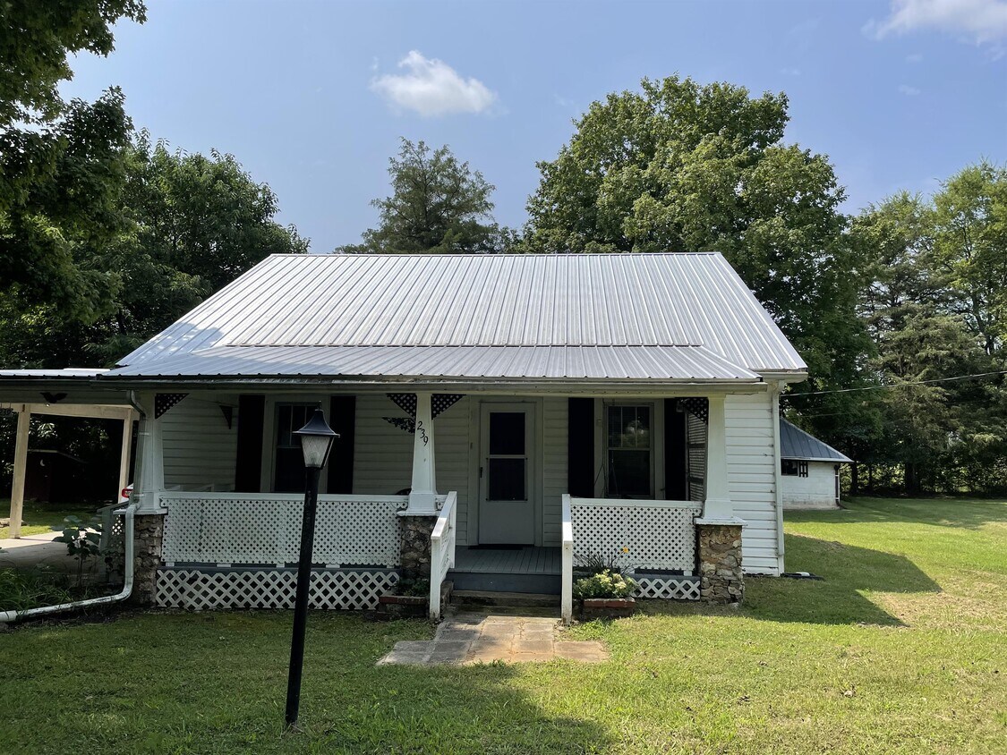 Primary Photo - 239 Co Rd 738