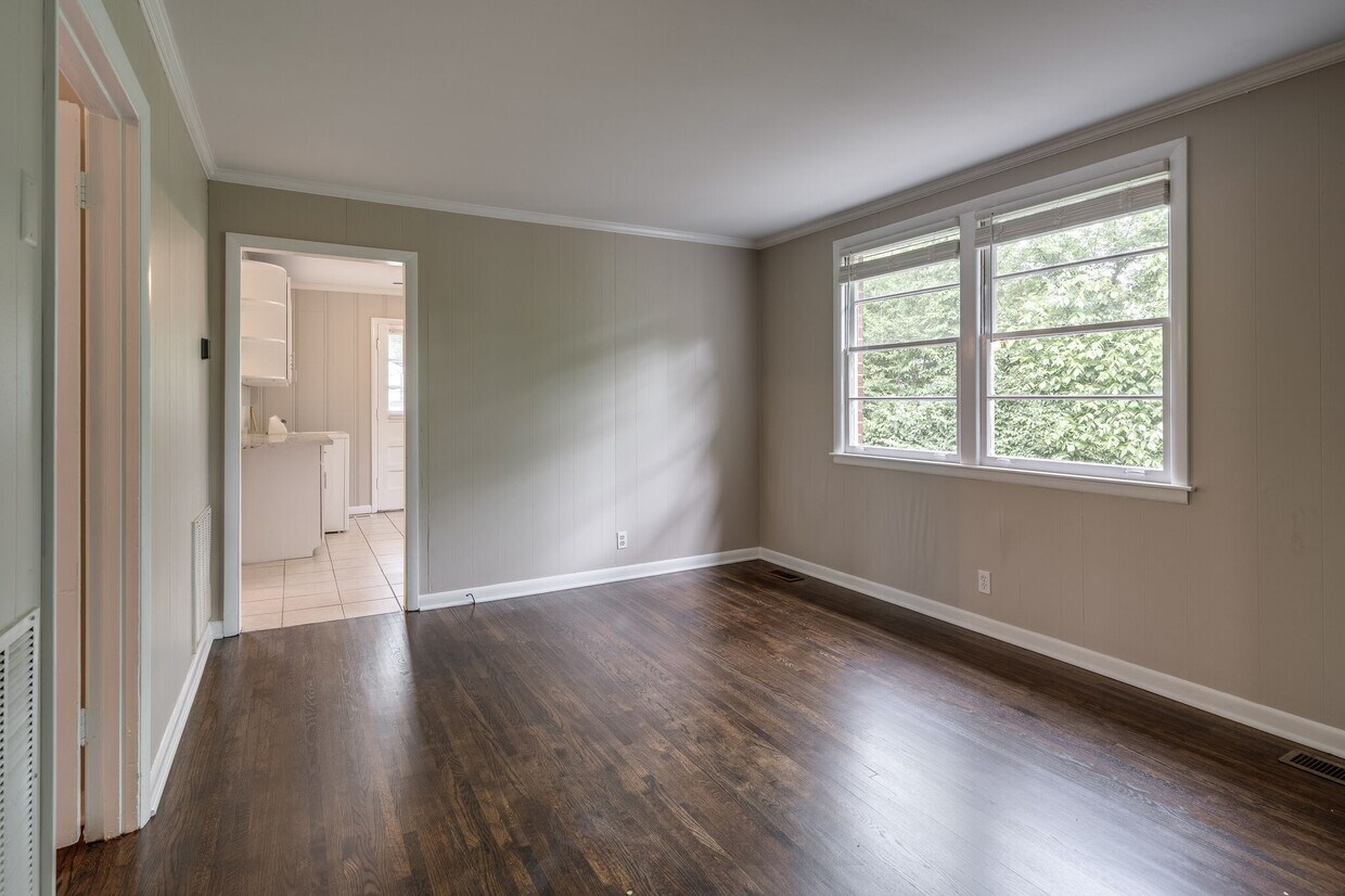 Foto principal - 3817 Burrus St