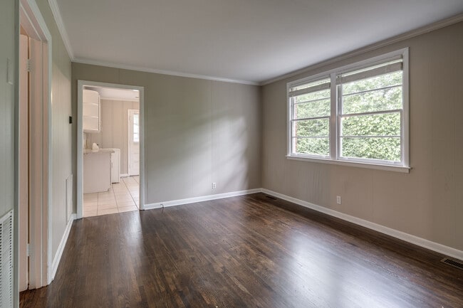 Building Photo - 3817 Burrus St