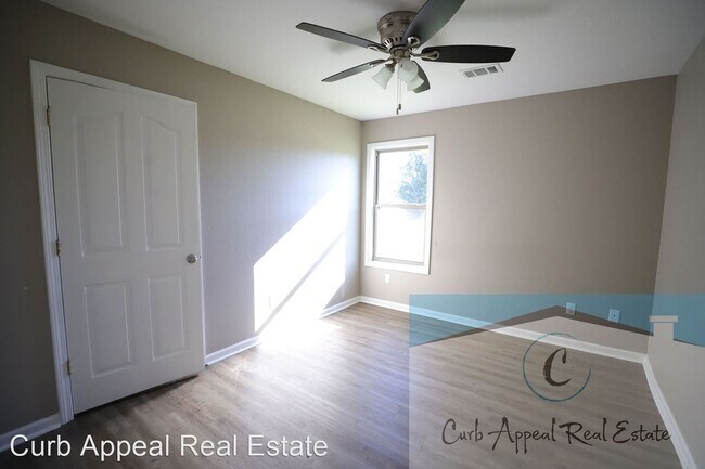 Building Photo - 3 br, 2 bath House - 705 Tawn