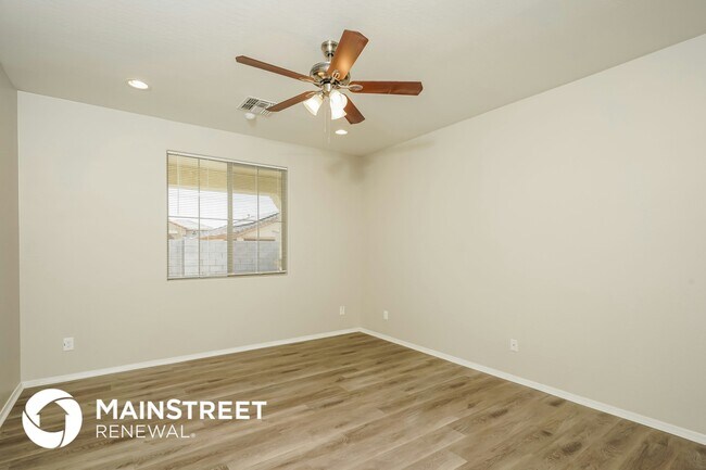 Foto del edificio - 11796 W Locust Ln