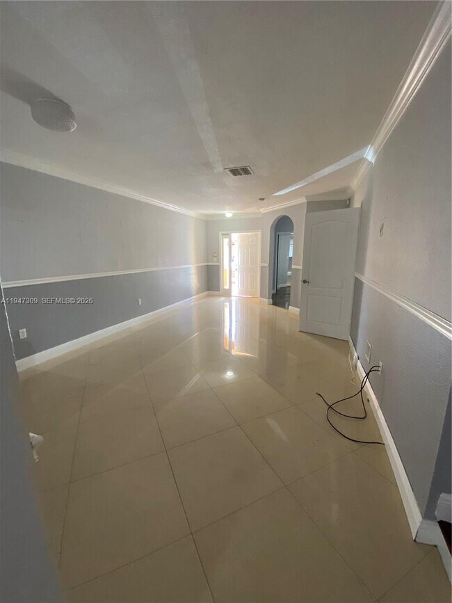 Foto del edificio - 3503 W 76th St