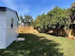 Foto del edificio - 3 br, 1 bath House - 1531 N 70th Ter