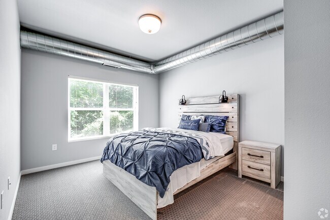 Mille Lacs - 2 Bed / 2 Bath - Flats at Neill Park