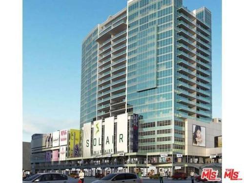 Building Photo - 3785 Wilshire Blvd