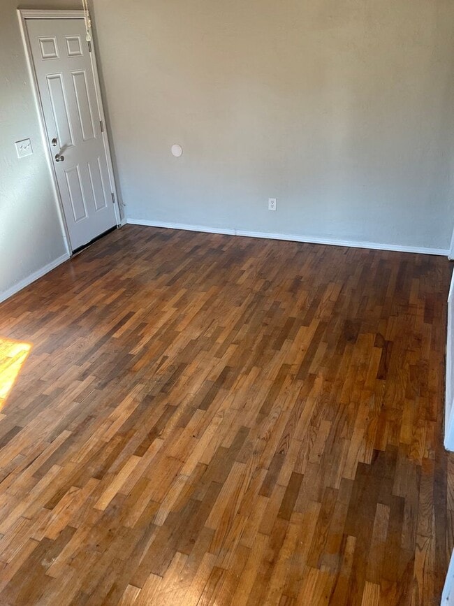Four bedroom family home - Four bedroom family home