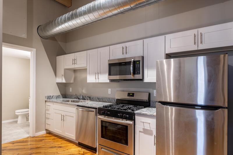 116 N 4th St Unit 305, Burlington, IA 52601 Condo for Rent in Burlington, IA